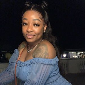 Meet your Posher, Karimah